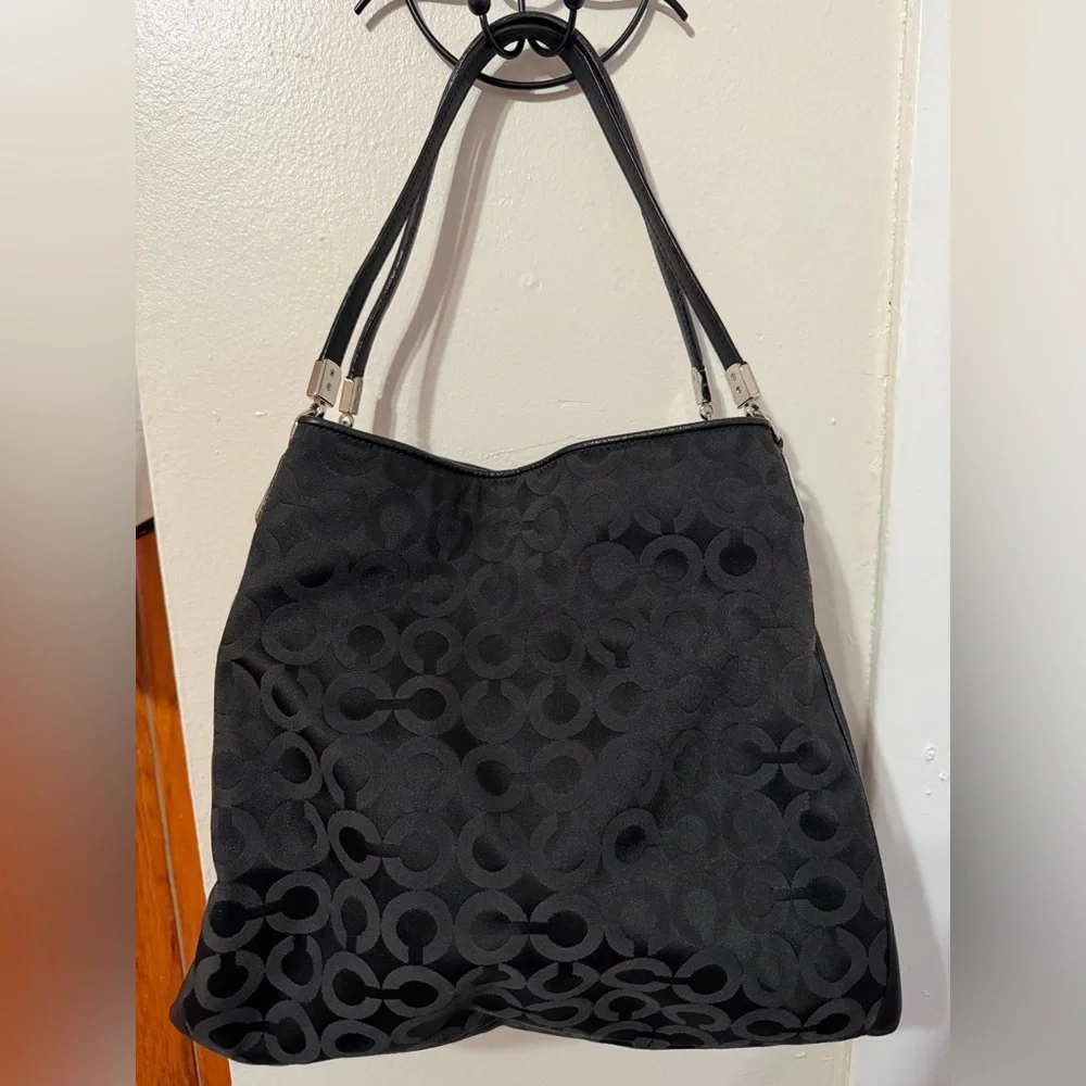 COACH Black CC & Leather Shoulder Purse - Picture 1 of 8